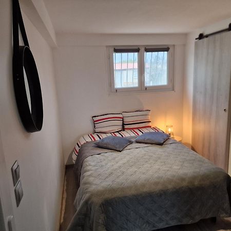 Spacieux Studio Dans Le Beaujolais Saint-Georges-de-Reneins Esterno foto