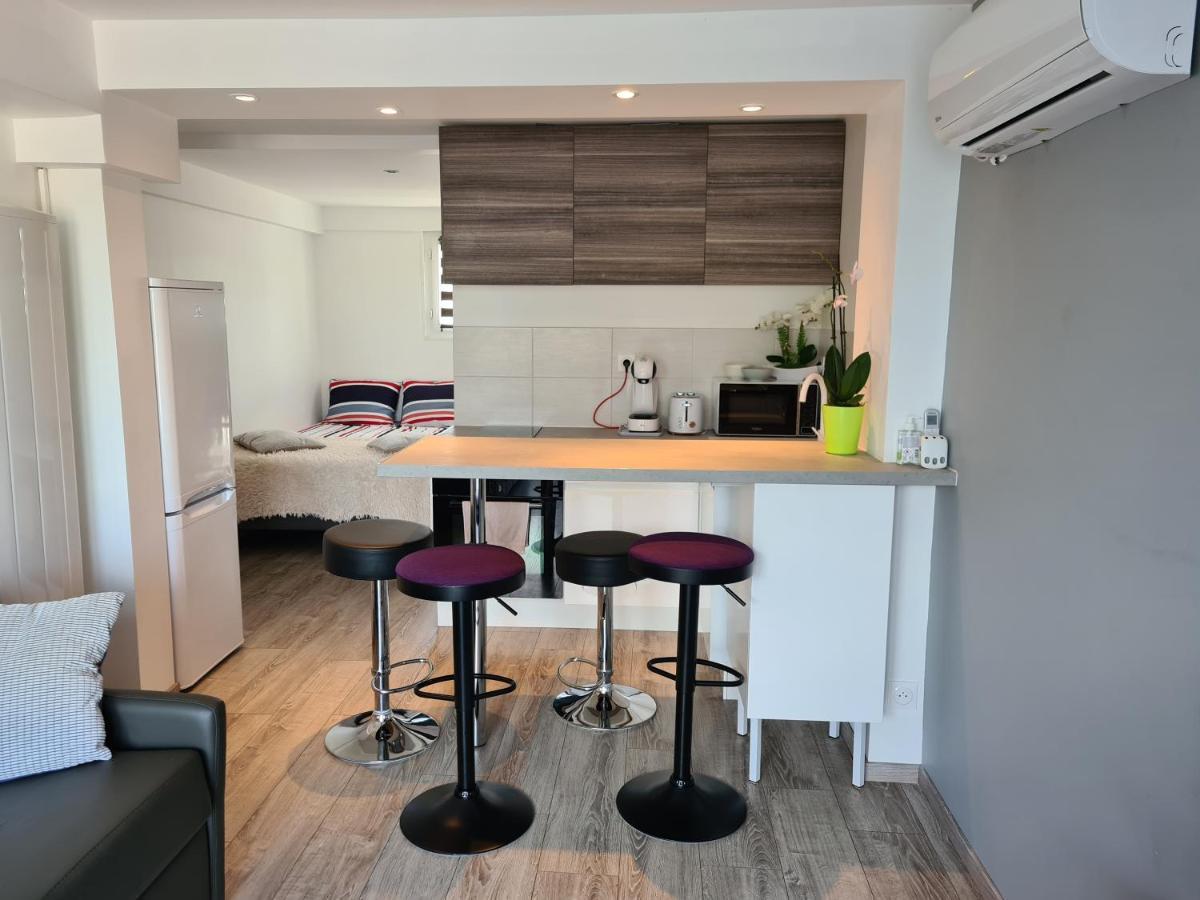 Spacieux Studio Dans Le Beaujolais Saint-Georges-de-Reneins Esterno foto