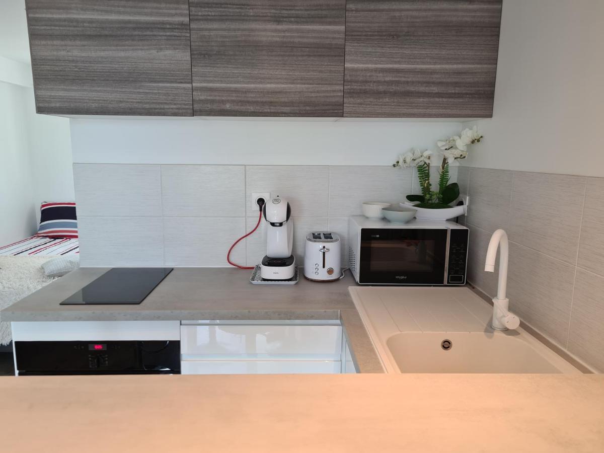Spacieux Studio Dans Le Beaujolais Saint-Georges-de-Reneins Esterno foto